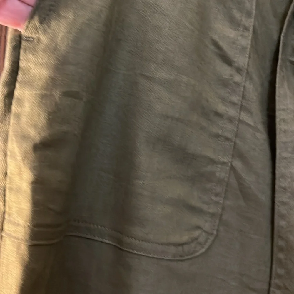 Banana Republic linen blend dark green pants with tie at the waist. Size 14 NWT